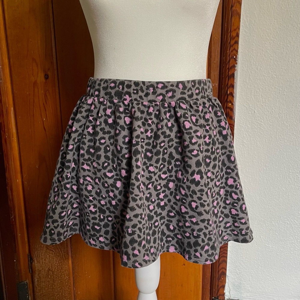 Basic Editions Gray Pink Leopard Print Leopard/Cheetah Skirt Size XS-S